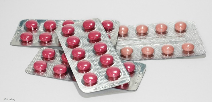 pilules-medicaments-rouges